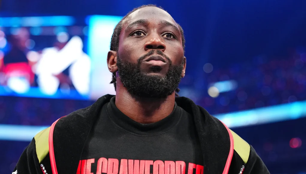 Terence Crawford held at gunpoint during traffic stop