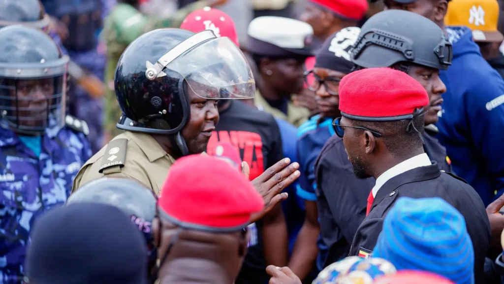 Bobi Wine exchanges with police on Monday