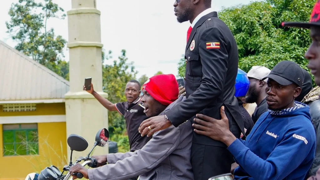 Bobi Wine is campaigning in Mityana