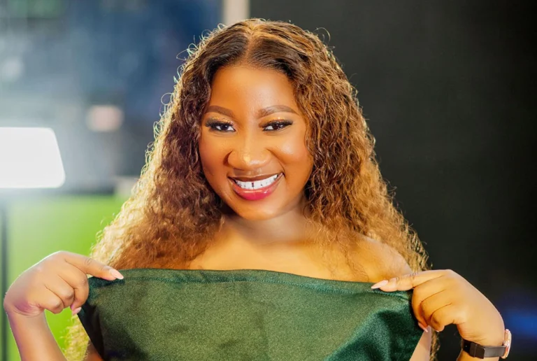 Chosen Becky Flaunts Her ‘Fun’ Married Life With Abdul Chosen Becky 1