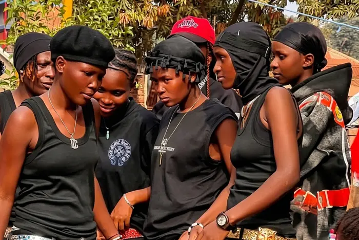 Makula Jowannahs group