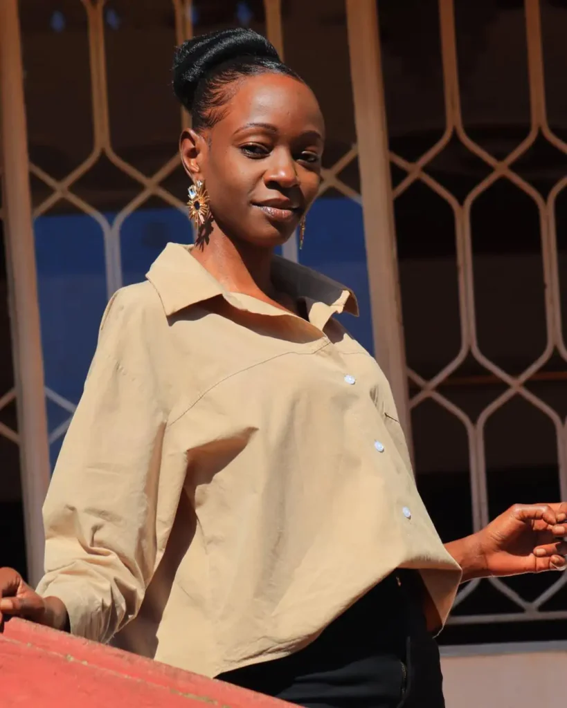 Robinah Nambooze Kisitu Robin Kisti