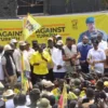 PLU supporters protested at the Turkish embassy in Kampala and demanded the extradition of Ugandan political blogger Fred Lumbuye.
