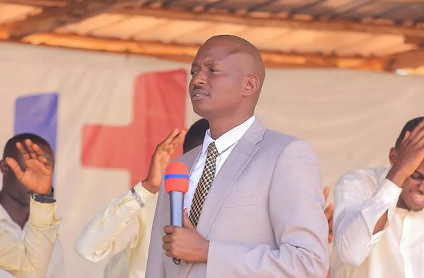 Pastor Bujingo